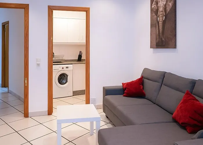 Ruzafa Market 3c * Valensiya